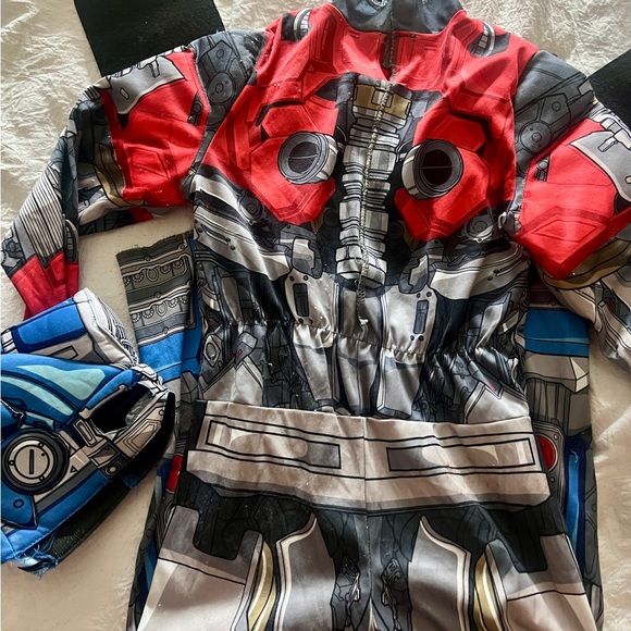 Optimus Prime Kids Costume - Picture 2 of 3